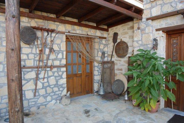 Guesthouse To Spiti Τou Gakou Nestorion Exterior foto